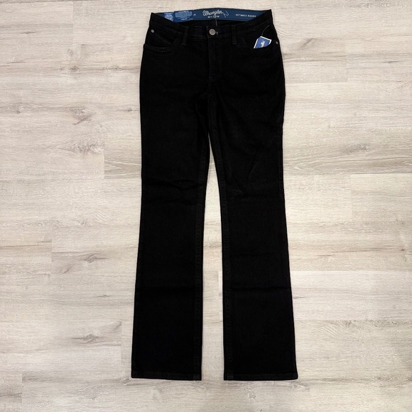 NWT Wrangler Willow The Ultimate Riding Jean in Black S 29x36 - Picture 1 of 10